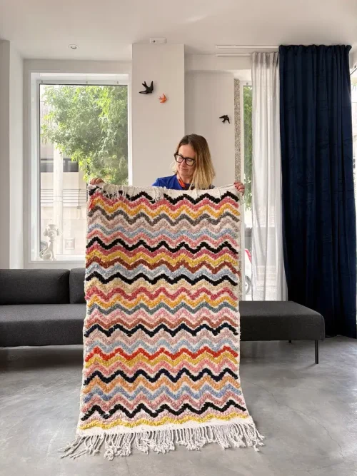 bunter Boucherouite Teppich mit Zickzackmuster